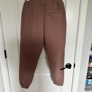 Men’s jogger sweat pants